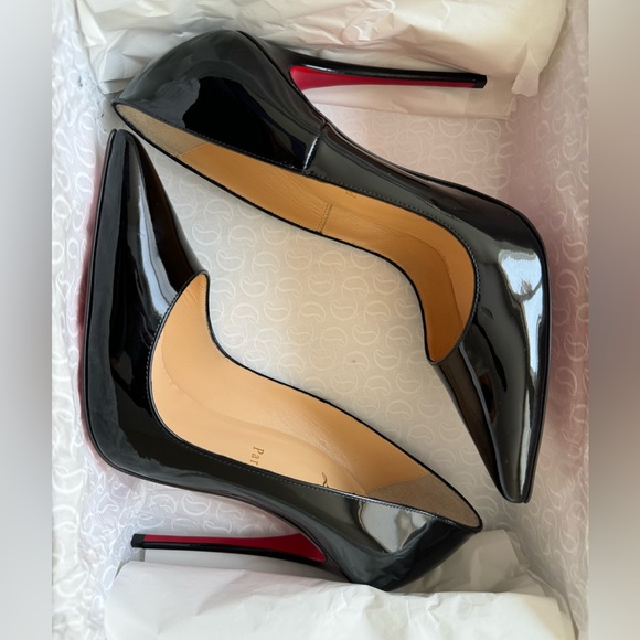 Red Bottom Classic Heels - Picture 2 of 5